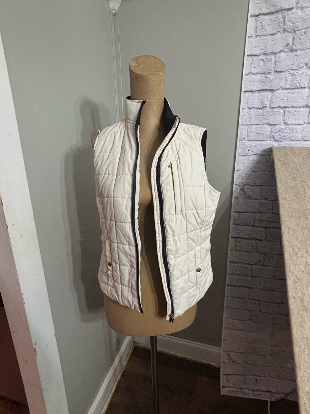 Ralph Lauren Cream Quilted Puffer Vest with Contrast Trim